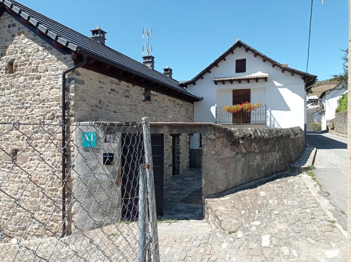 Apartamentos Camino De La Val Borau エクステリア 写真